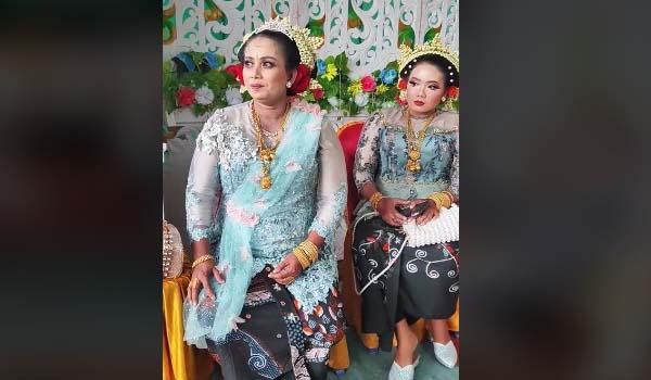Viral Kondangan Dipenuhi Ibu-ibu Pakai Perhiasan Emas Besar, Netizen: Indonesia Banyak Orang Kaya