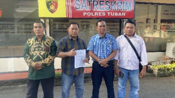 Diduga Terbitkan Akta Jual Beli Palsu, Mantan Kades Mander Tambakboyo di Persoalkan Warganya