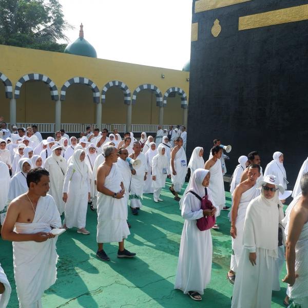 Calon Jemaah Haji Asal Pandeglang Lakukan Praktik Manasik Haji
