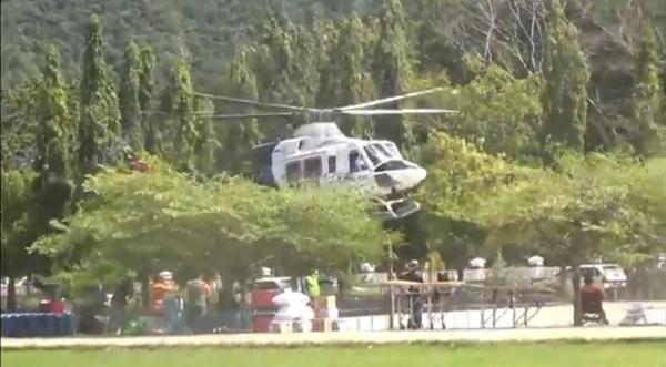 Cuaca Buruk, Helikopter Deputi BNPB RI Mendarat Darurat di Kota Belopa
