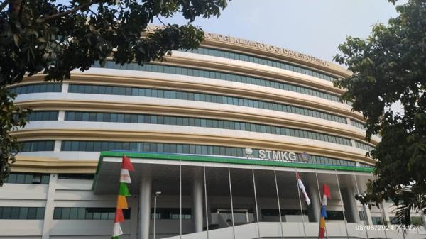 PT Luhur Mulia Jaya Dukung Greenship Building di Proyek Instalasi VAC Gedung STMKG Tangerang