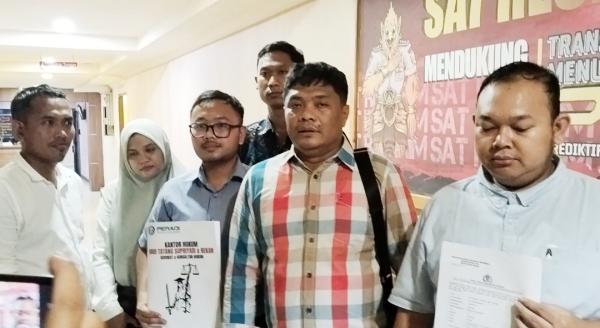 Perburuan Pelaku Spanduk Fitnah Dimulai, Hamzah Dimintai Keterangan Polres Depok sebagai Korban