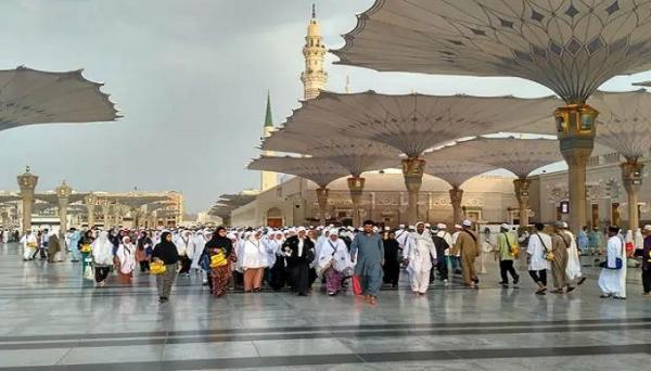 Gelombang Panas Guncang Arab Saudi, Jemaah Haji Diimbau Waspadai Heat Stroke