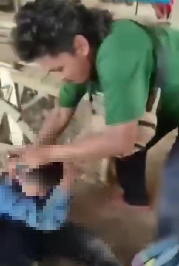 Viral Video Pemuda di Karawang Aniaya Anak di Bawah Umur dengan Membabi Buta