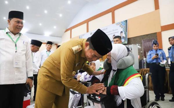 360 Calon Jemaah Haji Asal Asahan Diberangkat ke Tanah Suci