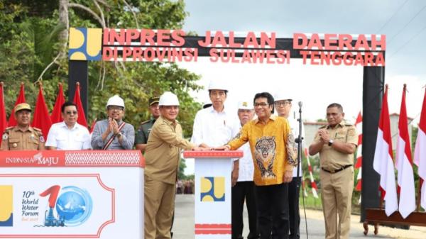 Hari Kedua Kunjungan Kerja di Sultra, Presiden Jokowi Kunjungi Muna dan Muna Barat