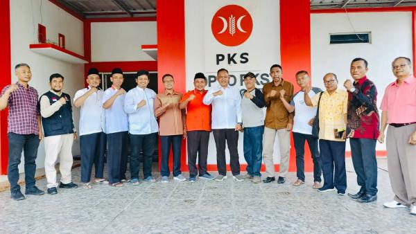 DR. Fauzi Bersilaturahmi dengan DPD PKS Pringsewu: Kesiapan dan Komitmen untuk Pembangunan Bersama