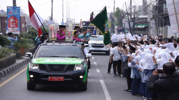 Piala MTQ, Porprov, dan Peparda Jabar Diarak Keliling Wilayah Kabupaten Bekasi