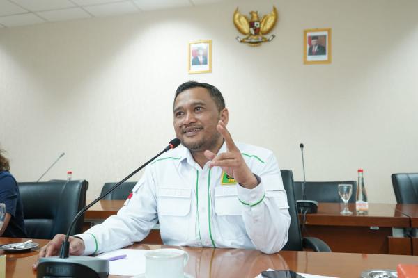 Gelar Rapat Kerja dengan Disdik Komisi IV Minta Study Tour Siswa Kota Bogor Dihentikan