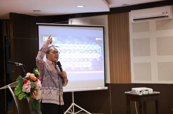 Danny Pomanto-Mahasiswa UGM Diskusi Makassar Kota Rendah Karbon: Kuncinya Perilaku Masyarakat