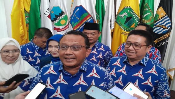 Lamar Bey Machmudin Maju Pilgub Jabar 2024, Demokrat: Beliau Tidak Mau