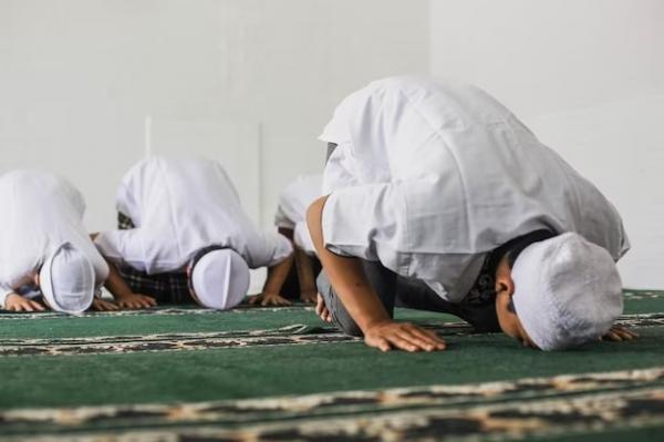 Jadwal Sholat Kabupaten Ciamis dan Sekitarnya, Kamis 16 Mei 2024