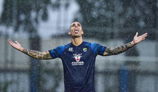 Imbang Lawan Bali United, Alberto Rodriguez Sebut Persib Pantas Menang
