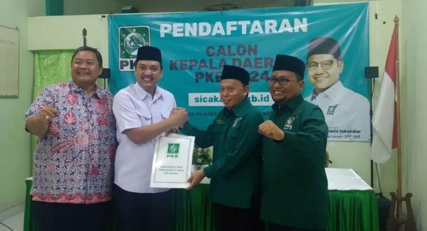 Bos PSIS Yoyok Sukawi Maju Pilwalkot Semarang via PKB