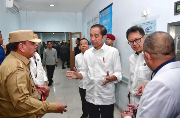 Presiden Jokowi Meninjau RS Konawe: Bangga Atas Pecapaian Kepala Daerah
