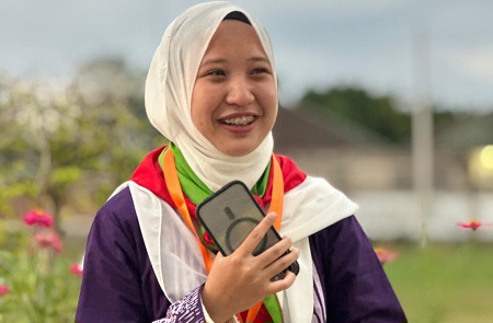 Safwatul Wida Jamaah Haji Termuda dan Cantik umur 18 tahun Asal Lombok Tengah NTB