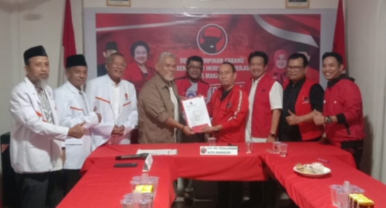 Ketua DPW PKS Sulsel Amri Arsyid Daftar Calon Wali Kota di PDIP dan Hanura