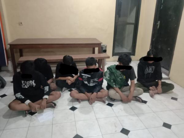 Hendak Tawuran, Enam Anggota Diduga Gangster di Sidoarjo Ditangkap Polisi
