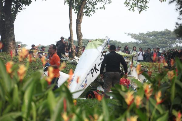 3 Korban Tewas Peristiwa Pesawat Jatuh di BSD Tangsel, Salah Satunya Warga Bandung