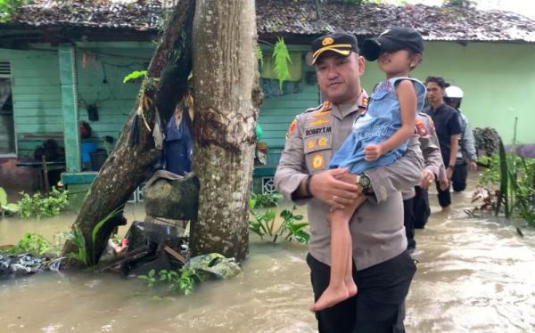 Hujan Deras, Banjir Rendam 30 Rumah di Bukit Kapitan Lingga
