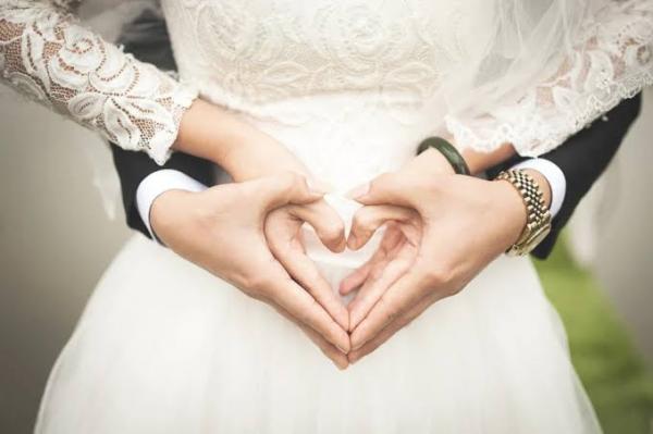 Pernikahan Sesama Jenis Terbongkar Saat Diraba Pengantin Wanita Tak Ada Payudara