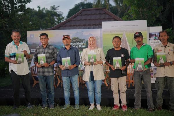 Tokoh Perempuan Nuhidayah Luncurkan Buku Jalan Baru Pariwisata Lombok Barat, Apa Isinya?