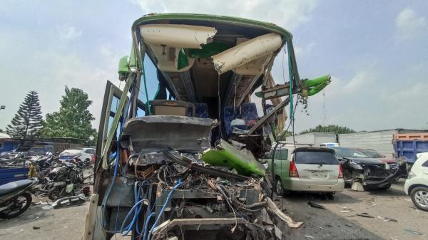 Kecelakaan Bus Pariwisata SMP PGRI Wonosari di Tol Jombang Akibat Sopir Ngantuk, Ini Kebenarannya