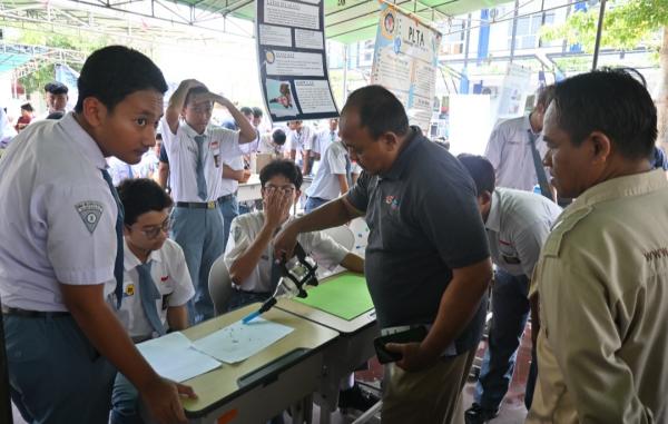Science Fair SMA Wijaya Putra, Ajang Bergengsi Pengembangan Jiwa Penelitian Siswa