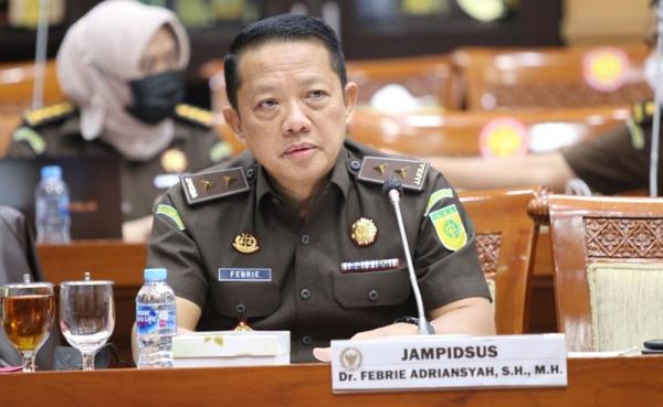 Jampidsus Kejagung Febrie Adriansyah Diduga Dikuntit 2 Anggota Densus 88, Ada Apa?