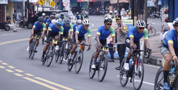 Cycling de Jabar Lewati Kota Banjar, Polres Lakukan Pengamanan