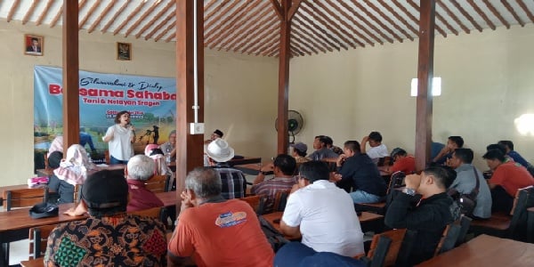 Bakal Calon Bupati Sragen 2024, Untung Wina Sukowati Dialog dengan Petani dan Nelayan