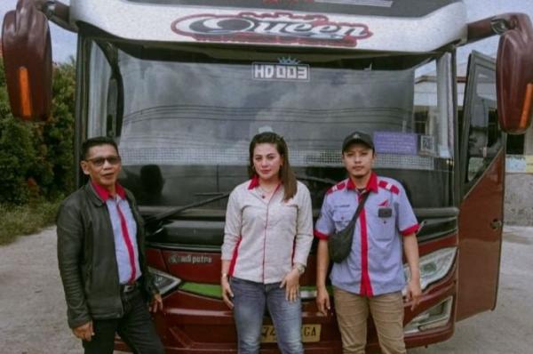 Liena Ozora: Perempuan Tangguh di Balik Kemudi Bus PO Agra Mas