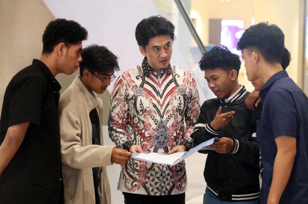 Eri Cahyadi Gak Sesuai Harapan, Pelajar di Surabaya Mantap Dukung Bro Richard Maju Pilkada Surabaya