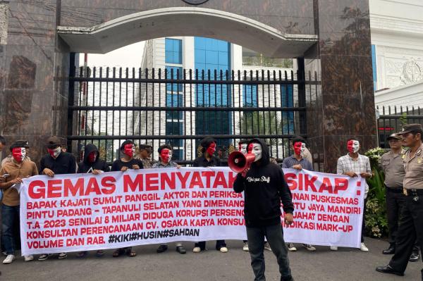 GEMAS Unjuk Rasa di Kejati Sumut, Minta Usut Dugaan Korupsi Pembangunan Puskesmas Pintu Padang