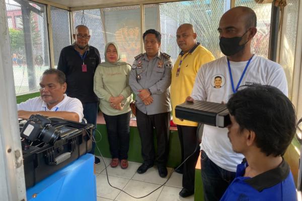 Pilkada Serentak 2024, Lapas Medan bersama Disdukcapil Laksanakan Perekaman KTP-el bagi Warga Binaan