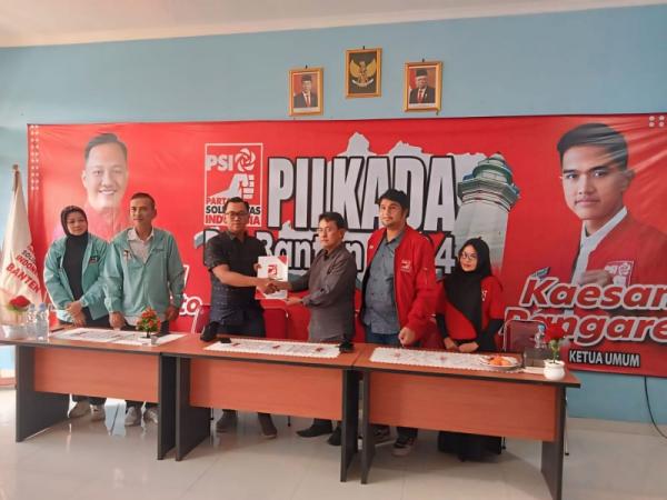 Optimis, Bacalon Bupati Lebak H Dita Fajar Bayhaqi Serahkan Formulir Pendaftaran ke DPW PSI Banten