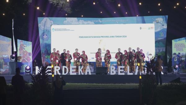 Duta Bahasa Jawa Tengah 2024 Dinobatkan kepada Gemilang Dani Saputra dan Olivia Firdaus