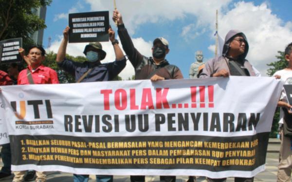 Ancam Kebebasan Pers, IJTI Surabaya Tolak RUU Penyiaran