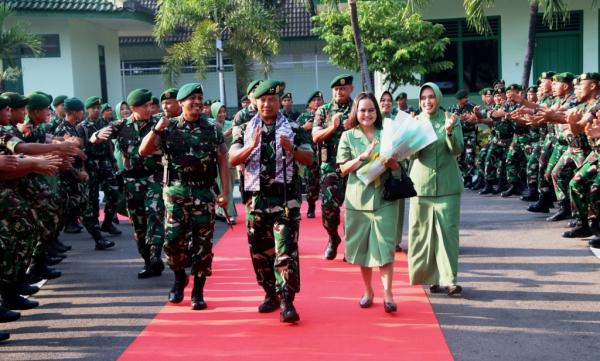 Pangdivif 2 Kostrad Laksanakan Kunjungan Kerja ke Brigif 6/Tri Shakti Balajaya