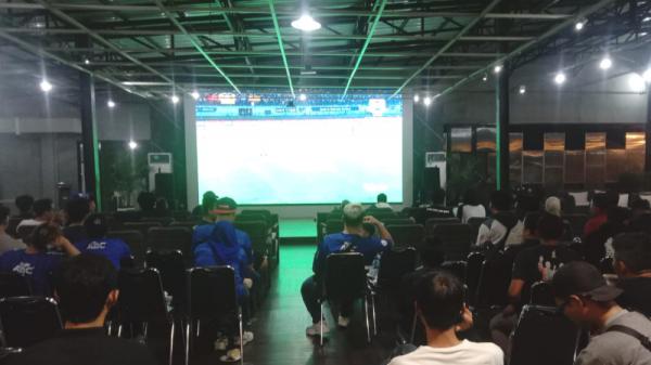Persib Juara Liga 1, Suasana Nobar di DPRD Jabar Berlangsung Meriah