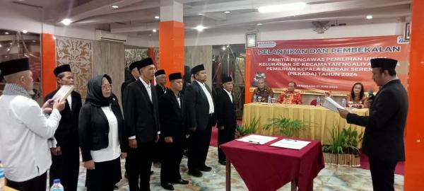Sepuluh Anggota Panwaslu Kelurahan se-Kecamatan Ngaliyan Resmi Dilantik
