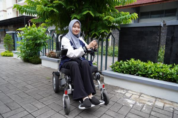 Mahasiswa Disabilitas UMP Terima Bantuan Inovasi Pembelajaran dan Teknologi dari Kemendikbudristek