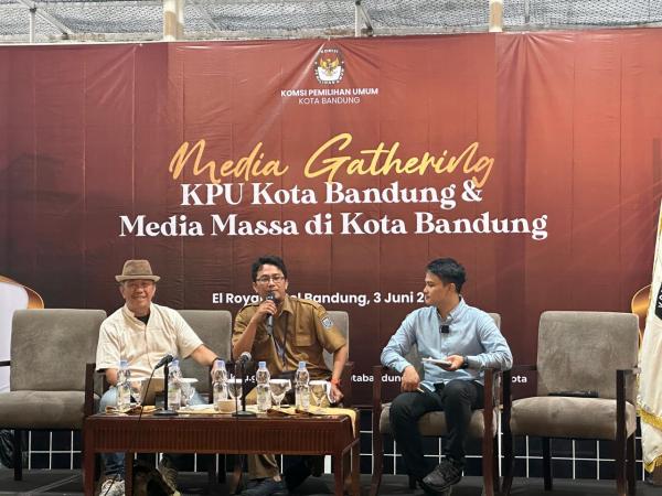 Ketua KPU Kota Bandung Dorong Pers Sajikan Keseimbangan Informasi di Pilkada 2024