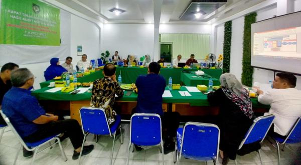 Yayasan UISU bersama Rektor Tinjau Persiapan Perkuliahan Manajemen Kelapa Sawit
