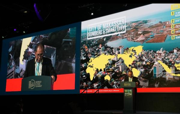 Danny Pomanto Presentasikan 'Sombere and Smart City' di WCS 2024 Singapura