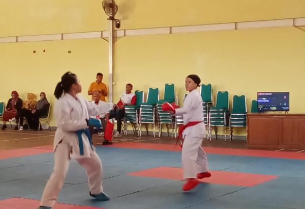 Karateka Putra dan Putri SMPN 1 Purwodadi Juarai O2SN Cabor Karate Siap Maju ke Tingkat Jateng