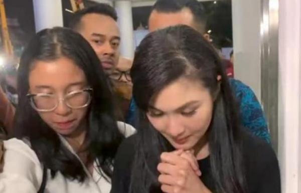 Sandra Dewi Diisukan Jadi Tersangka Susul Harvey Moeis, Ini Penjelasan Kejagung
