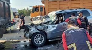Kecelakaan Maut: Mobil Pajero Hantam Truk Tronton di Tol Binjai-Langsa, 5 Orang Tewas