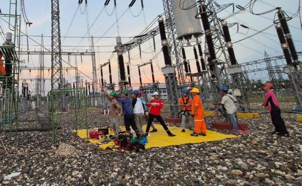 Sempat Terganggu, PLN Berhasil Pulihkan 100 Persen Pasokan Listrik di Riau