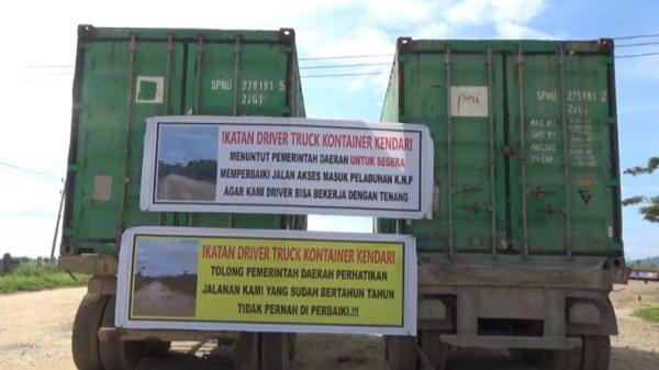 Ratusan Sopir Kontainer Mogok Kerja Protes Jalan Rusak Menuju Pelabuhan New Port Kendari